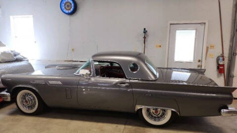 1957 Ford Thunderbird