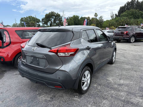 2020 Nissan Kicks S