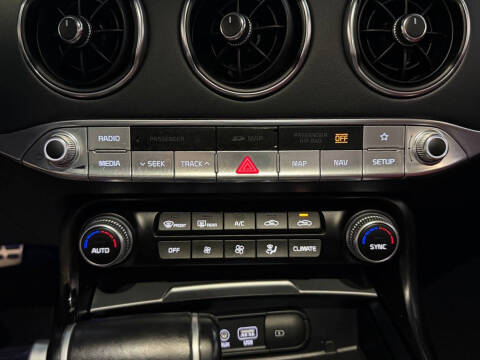 2018 Kia Stinger GT1