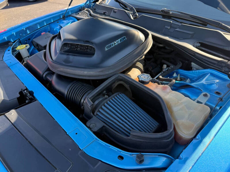 2015 Dodge Challenger R/T Plus Shaker