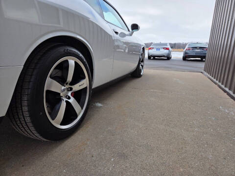 2011 Dodge Challenger SRT8 392