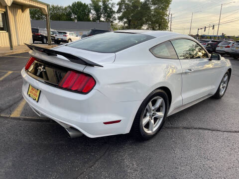 2016 Ford Mustang V6