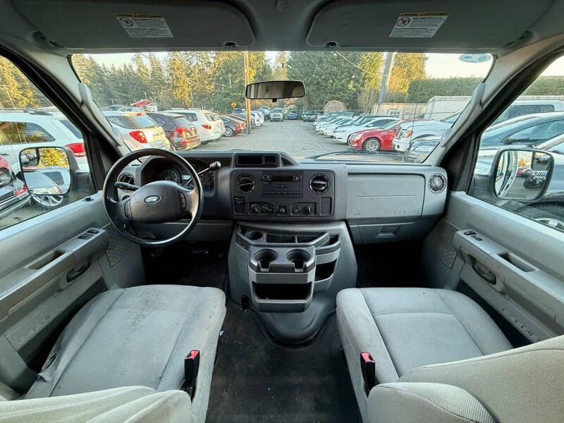 2011 Ford E-Series