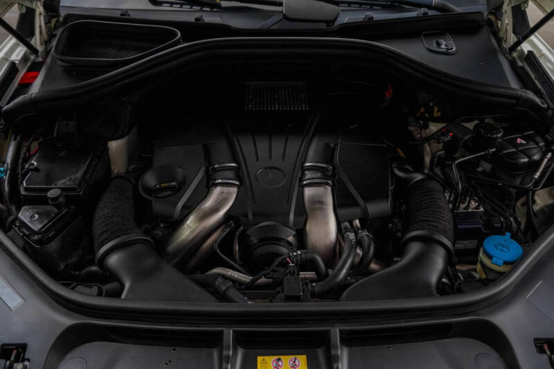 2012 Mercedes-Benz M-Class ML 550
