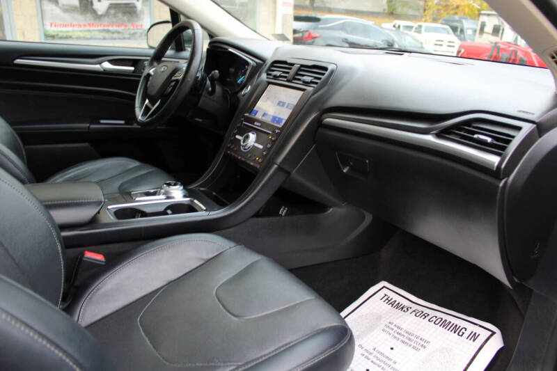 2020 Ford Fusion Titanium