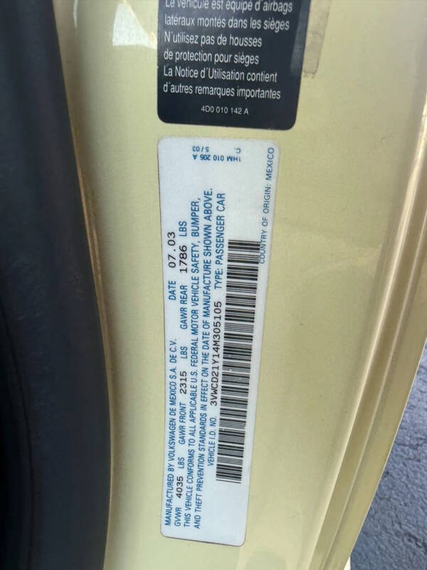 2004 Volkswagen New Beetle Convertible GLS