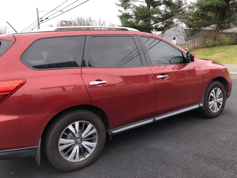2017 Nissan Pathfinder