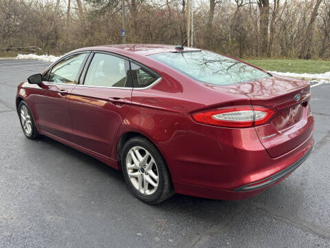 2014 Ford Fusion SE