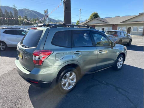 2015 Subaru Forester 2.5i