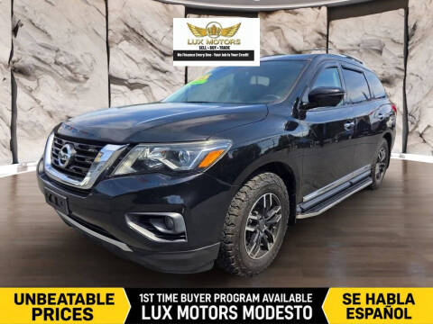 2017 Nissan Pathfinder Platinum