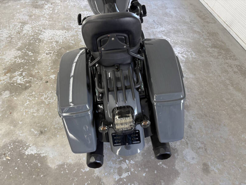 2022 Harley-Davidson Street Glide