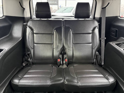 2017 GMC Acadia SLT-1