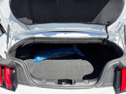 2022 Ford Mustang EcoBoost