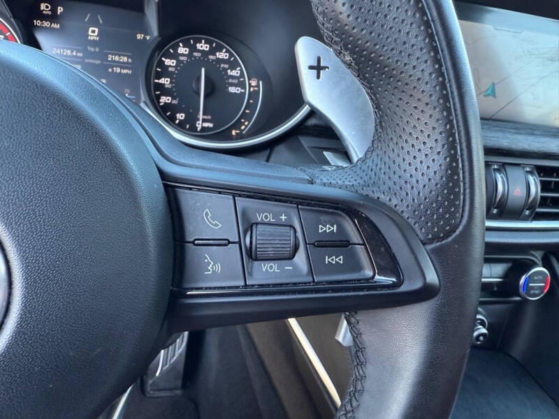 2022 Alfa Romeo Stelvio Sprint