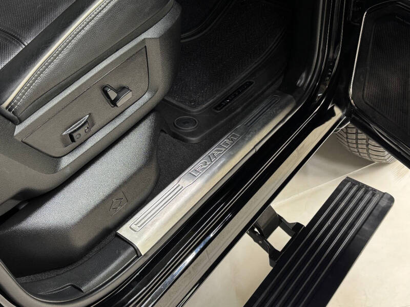 2023 RAM 3500 Limited