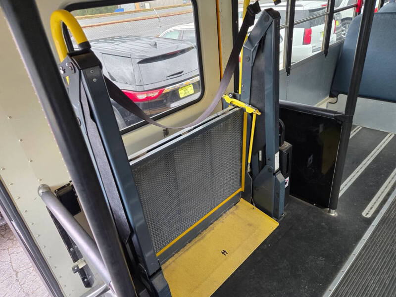 2013 IC Bus CE Series