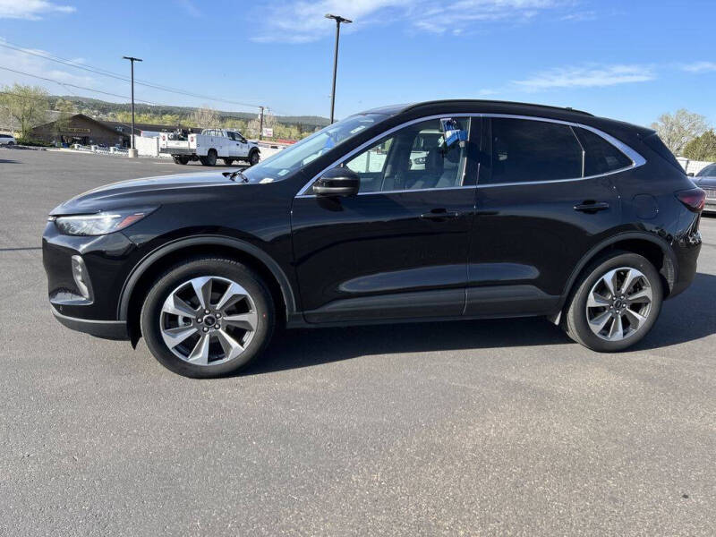 2024 Ford Escape Platinum