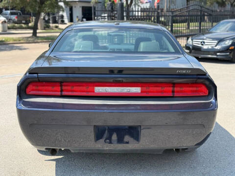 2012 Dodge Challenger