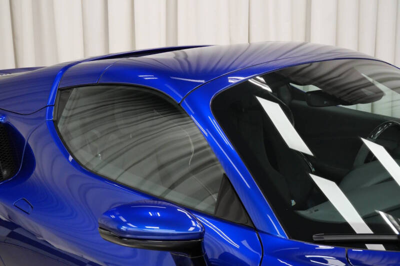 2025 Ferrari 296 GTS