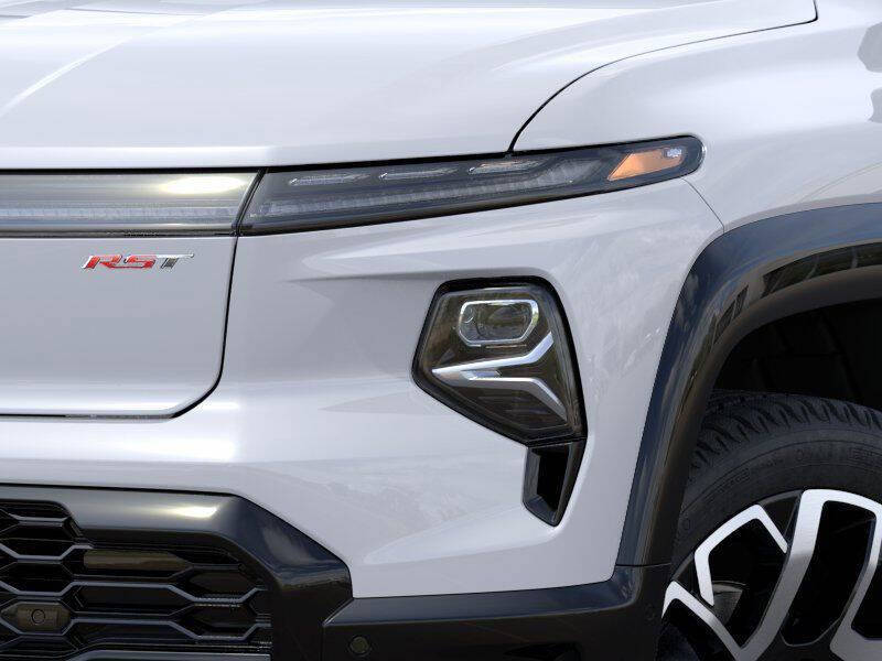 2025 Chevrolet Silverado EV RST