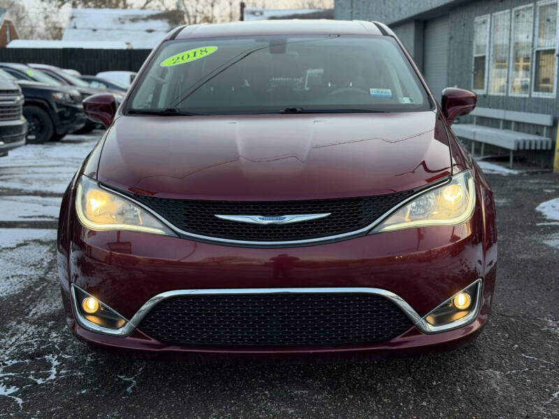2018 Chrysler Pacifica Touring Plus