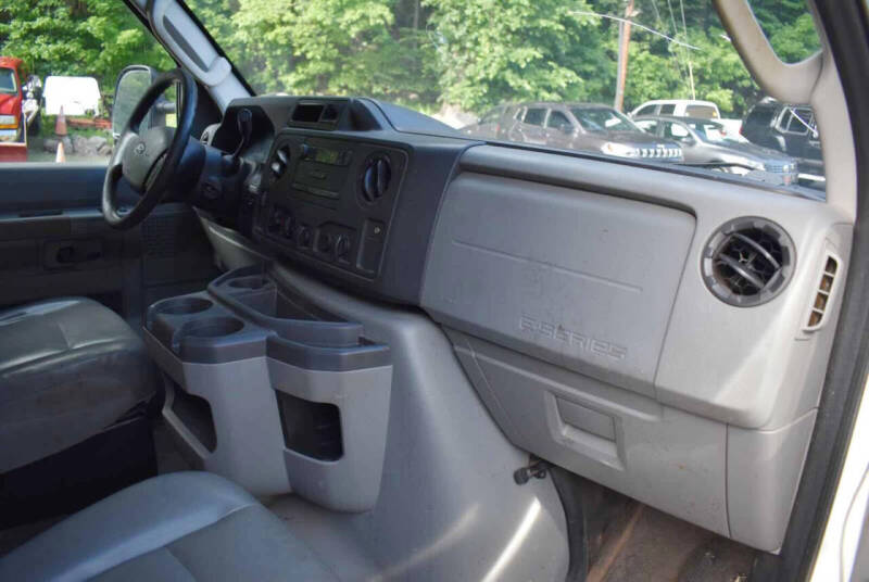 2016 Ford E-Series