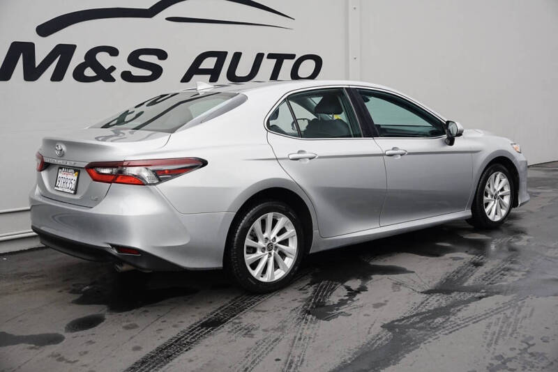 2021 Toyota Camry LE