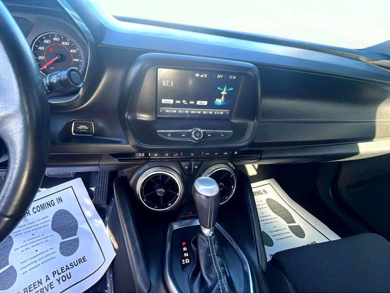 2017 Chevrolet Camaro LT