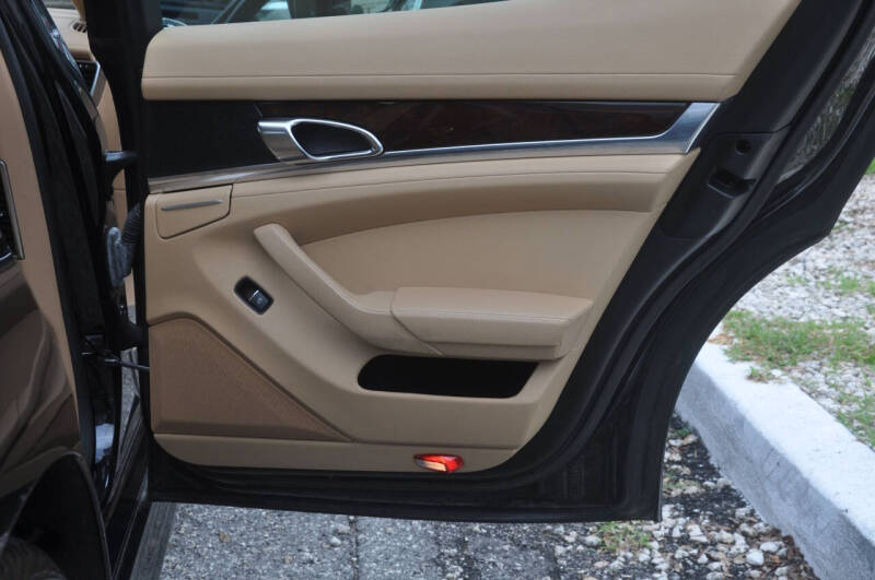 2013 Porsche Panamera