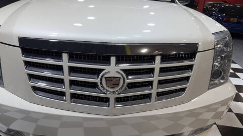 2013 Cadillac Escalade Luxury