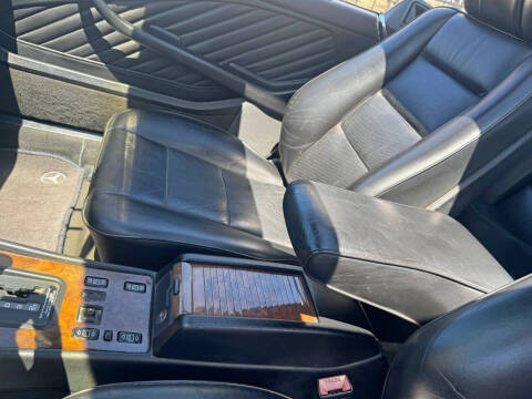 1991 Mercedes-Benz 560-Class 560 SEC
