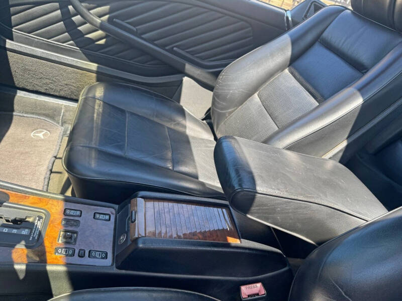 1991 Mercedes-Benz 560-Class 560 SEC