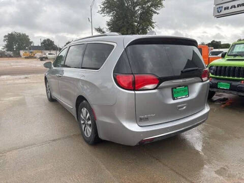 2020 Chrysler Pacifica Touring L Plus
