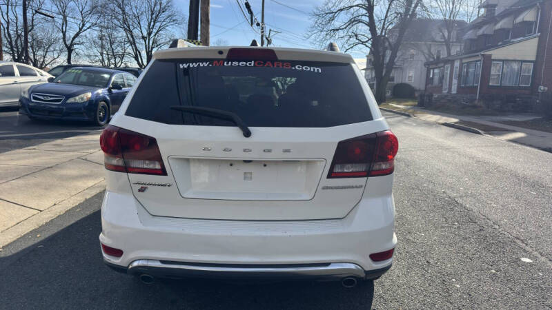 2019 Dodge Journey Crossroad