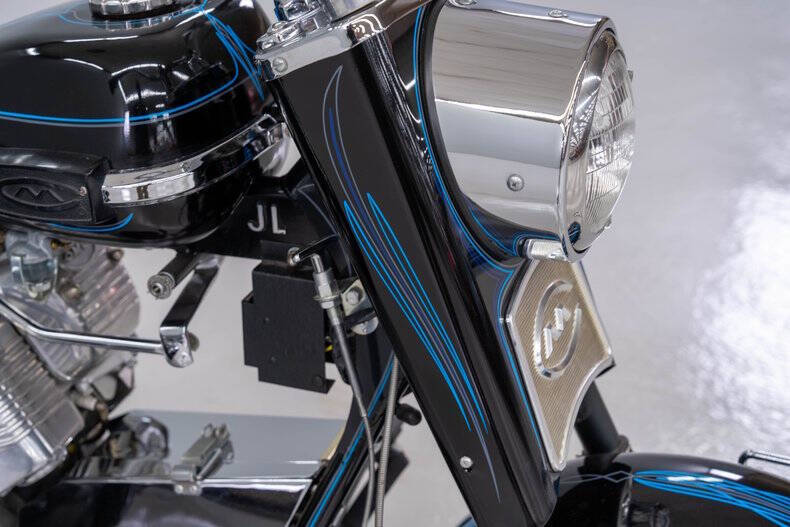 1963 Cushman Silver Eagle