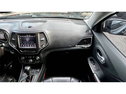 2019 Jeep Cherokee Trailhawk