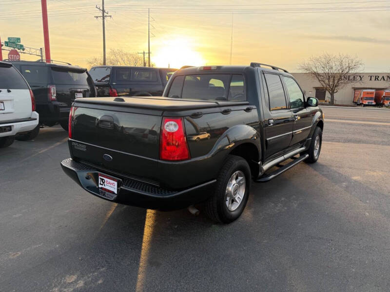 2004 Ford Explorer Sport Trac