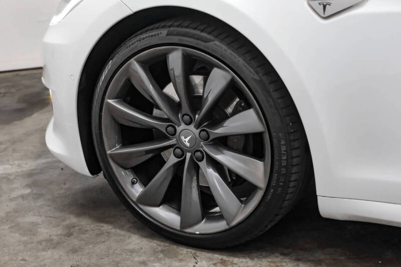 2016 Tesla Model S