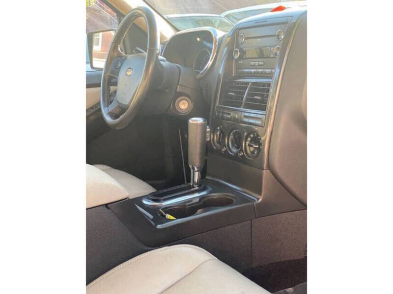 2008 Ford Explorer XLT