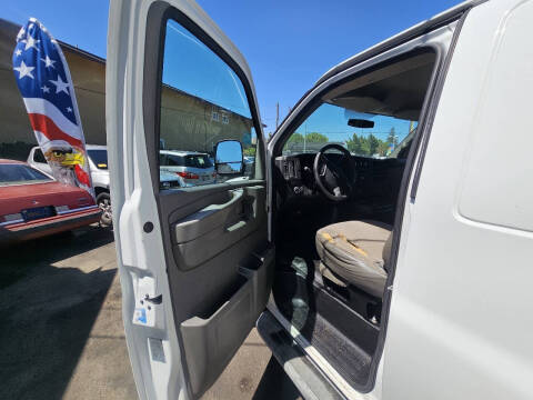 2014 GMC Savana 2500