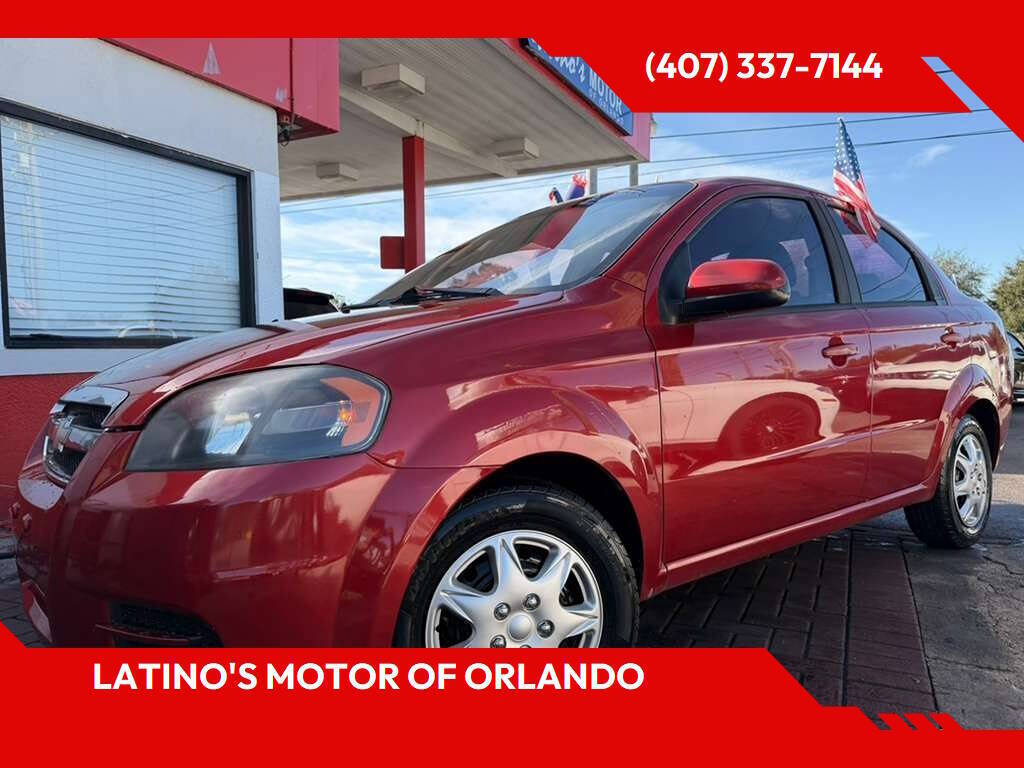 2011 Chevrolet Aveo 1LT Sedan FWD