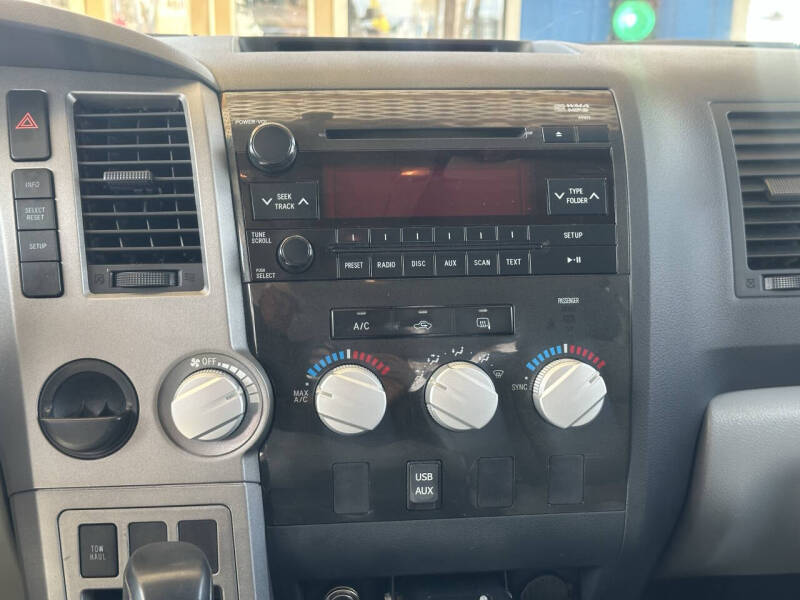 2010 Toyota Tundra Grade