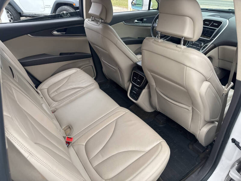 2017 Lincoln MKX Select