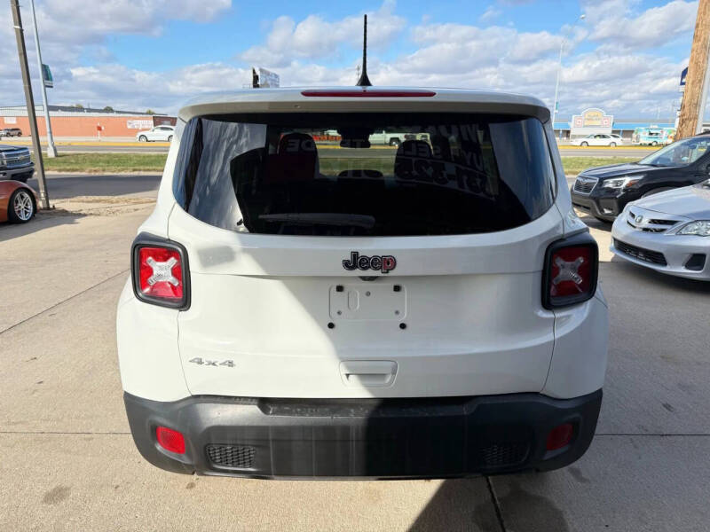 2023 Jeep Renegade Latitude