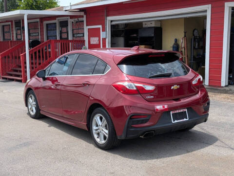 2017 Chevrolet Cruze LT Auto