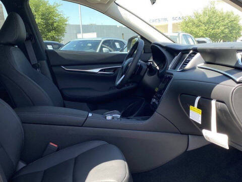 2025 Infiniti QX50 Pure