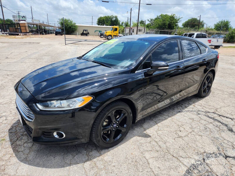 2016 Ford Fusion SE