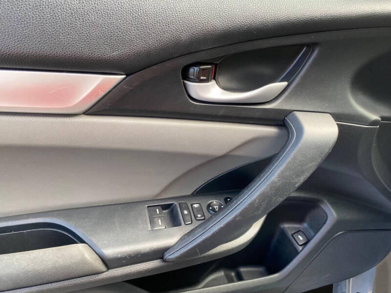 2018 Honda Civic LX-P