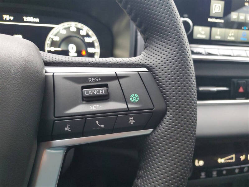 2025 Mitsubishi Outlander PHEV SE