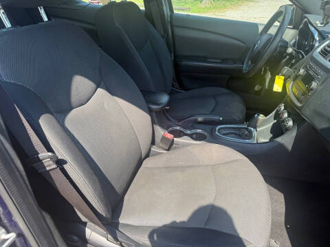 2014 Dodge Avenger SE